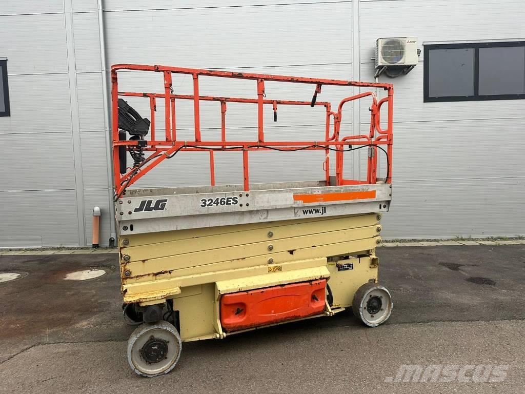 JLG 3246 ES Ollós emelők