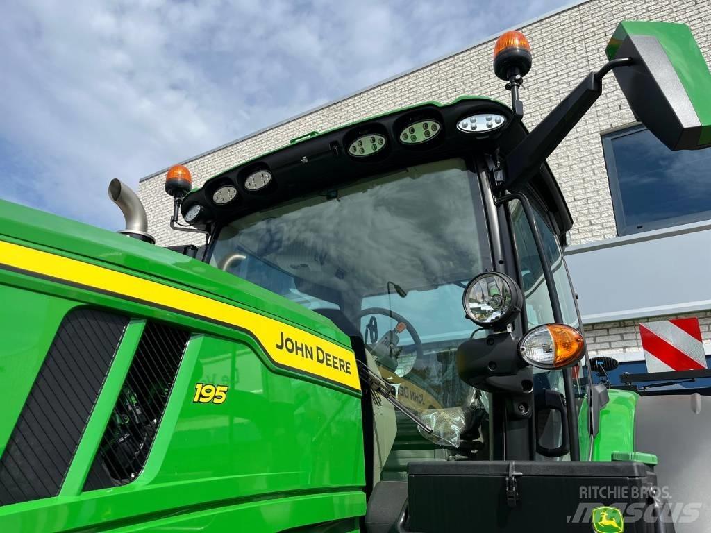 John Deere 6R195 Traktorok