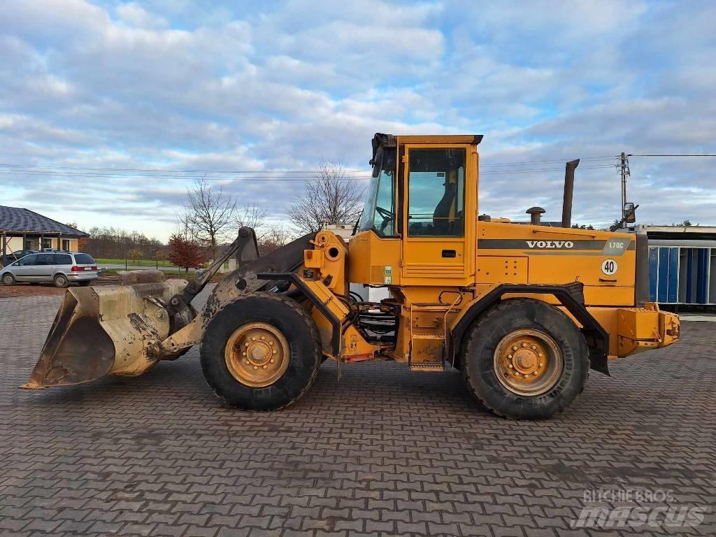 Volvo L 70 C Gumikerekes homlokrakodók