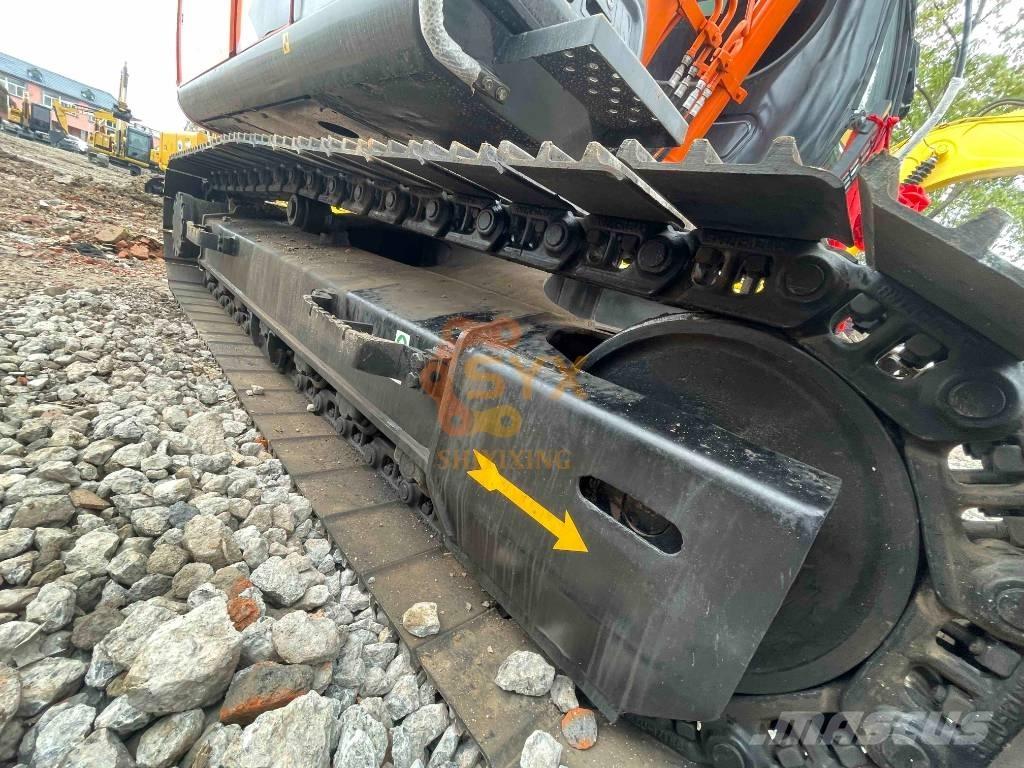 Hitachi ZX 120 Lánctalpas kotrók