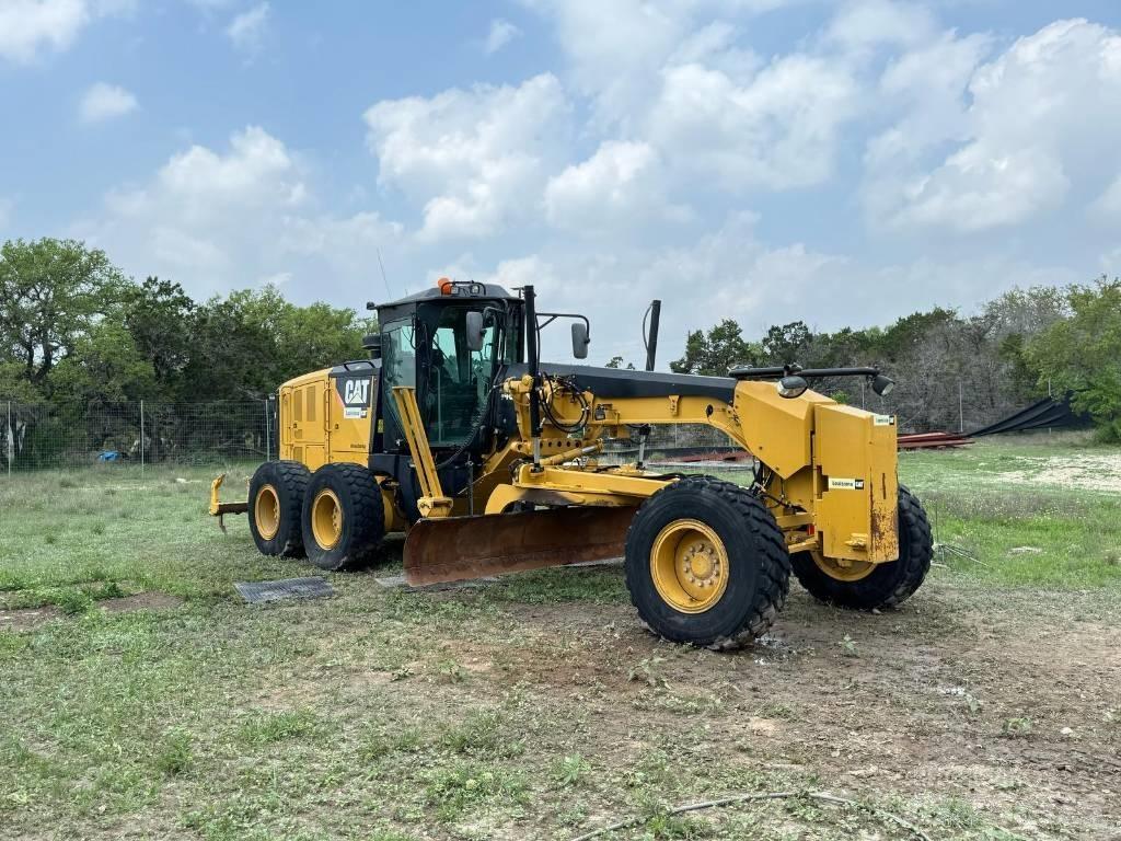 CAT 140M3 Gréderek