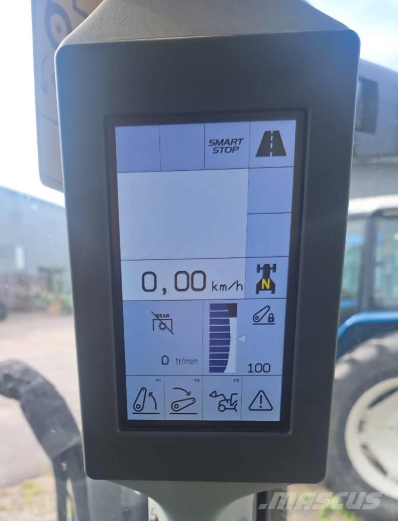 CLAAS Arion 420 Traktorok