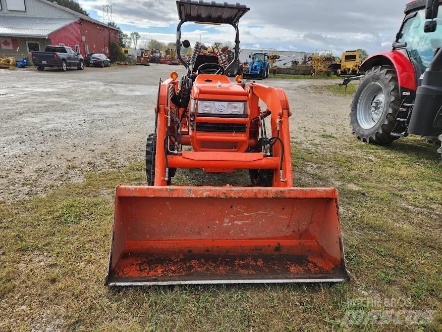 Kubota L 3400 DT Traktorok