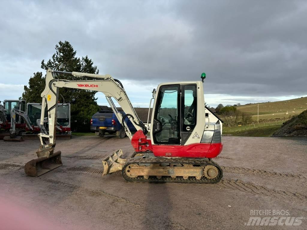 Takeuchi TB 250 Mini kotrók < 7t