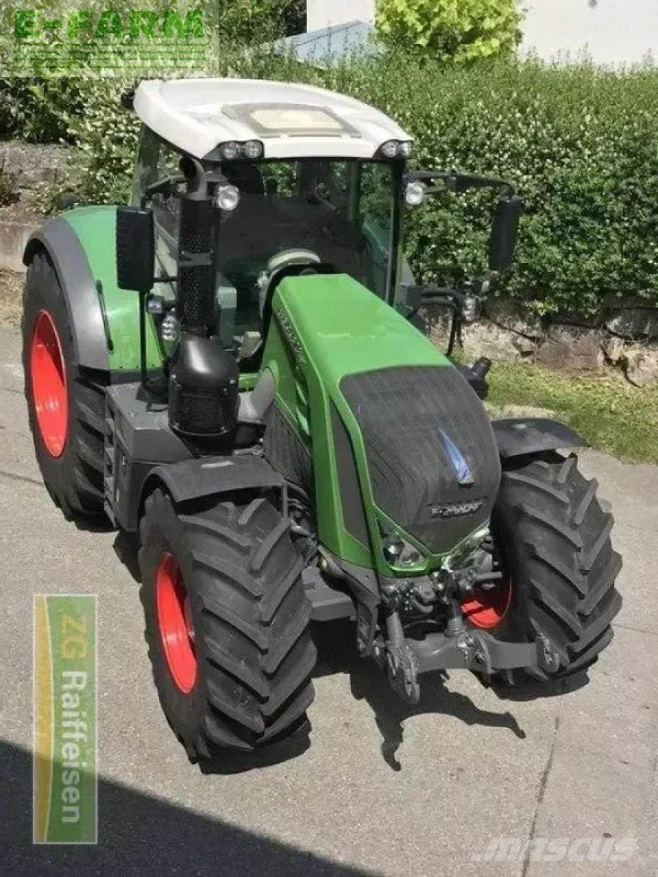 Fendt 828 vario s4 Traktorok