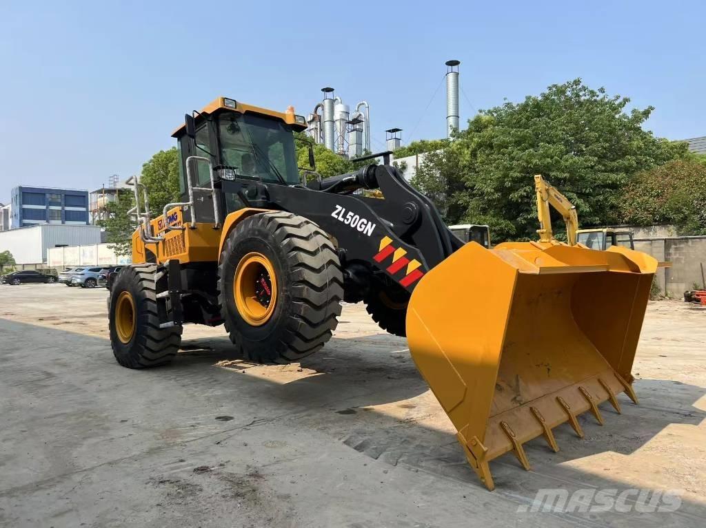XCMG ZL 50 GN Gumikerekes homlokrakodók