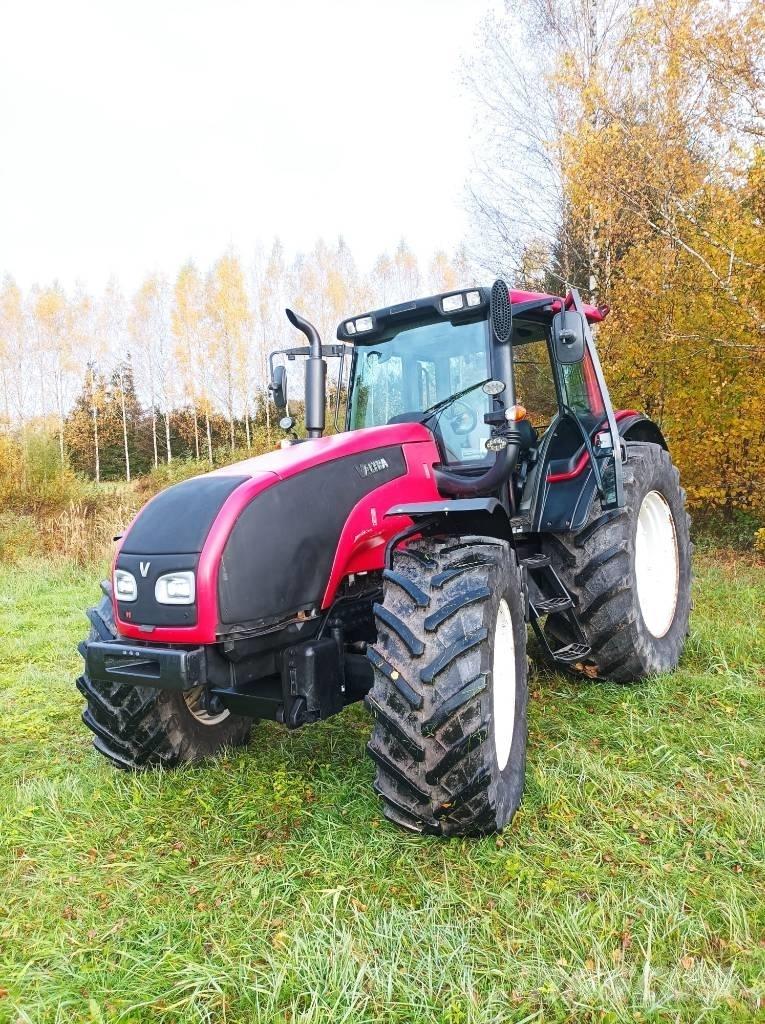 Valtra T 191 Traktorok