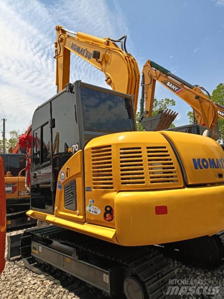 Komatsu PC 70 Lánctalpas kotrók