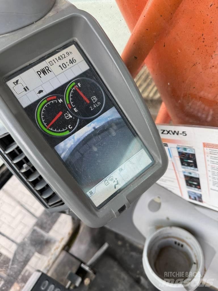 Hitachi ZX 290 Lánctalpas kotrók