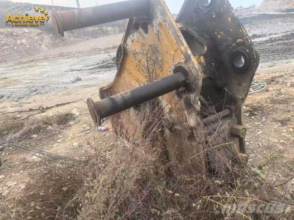 CAT 374 F Lánctalpas kotrók