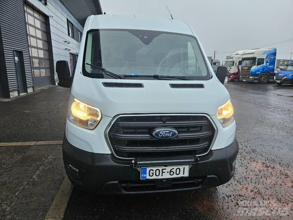 Ford Transit Transporterek