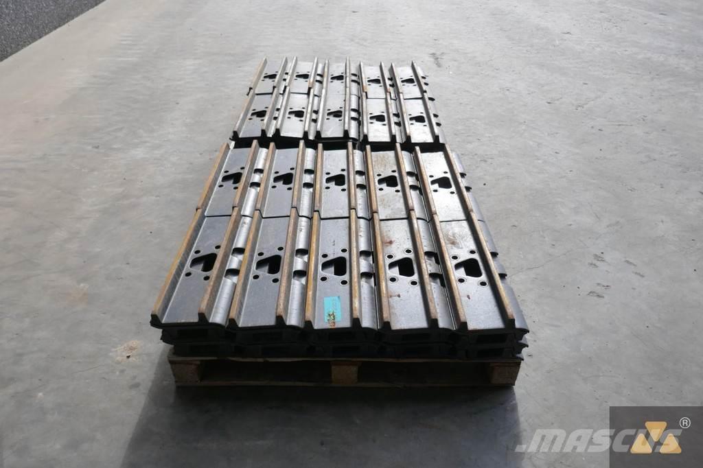 CAT 330 Trackshoes Gumiabroncsok, kerekek és felnik