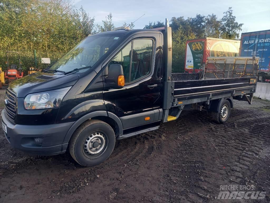 Ford Transit 350 Platós / Ponyvás teherautók