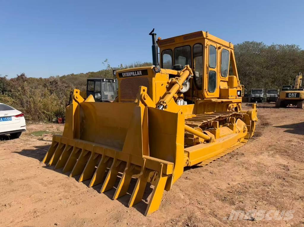 CAT D8K lánctalpas dózerek