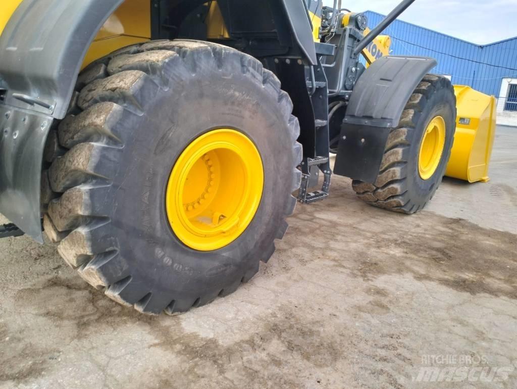 Komatsu WA 470-8EO Gumikerekes homlokrakodók