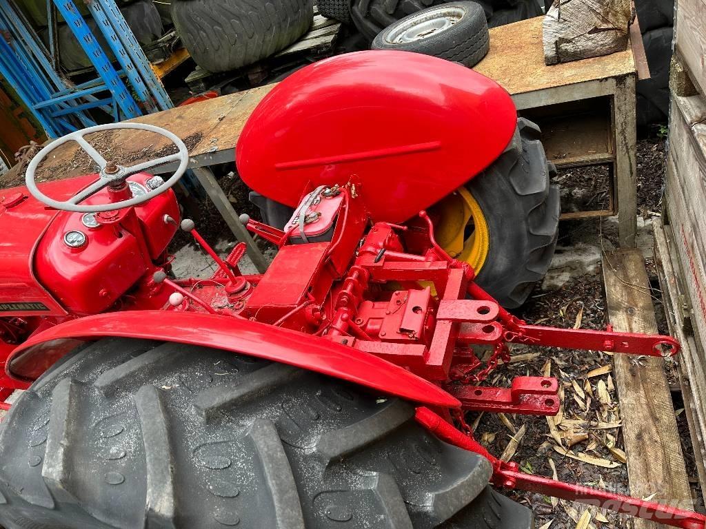 David Brown 850 Traktorok