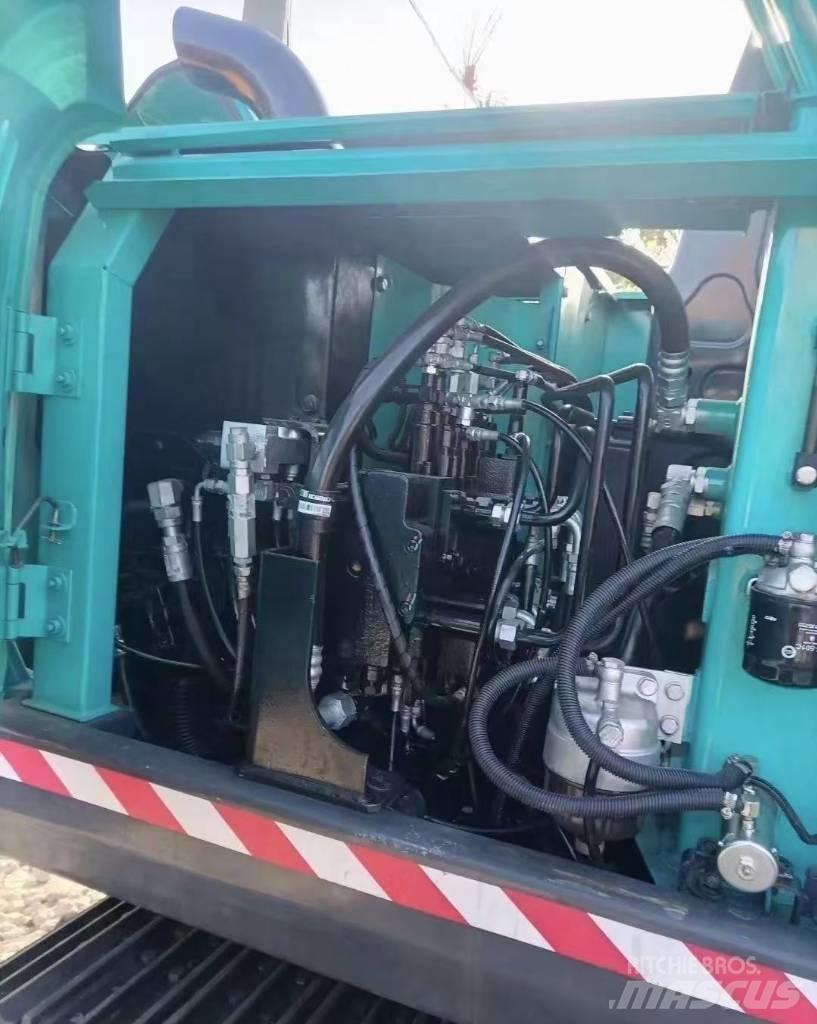 Kobelco SK 75 Lánctalpas kotrók