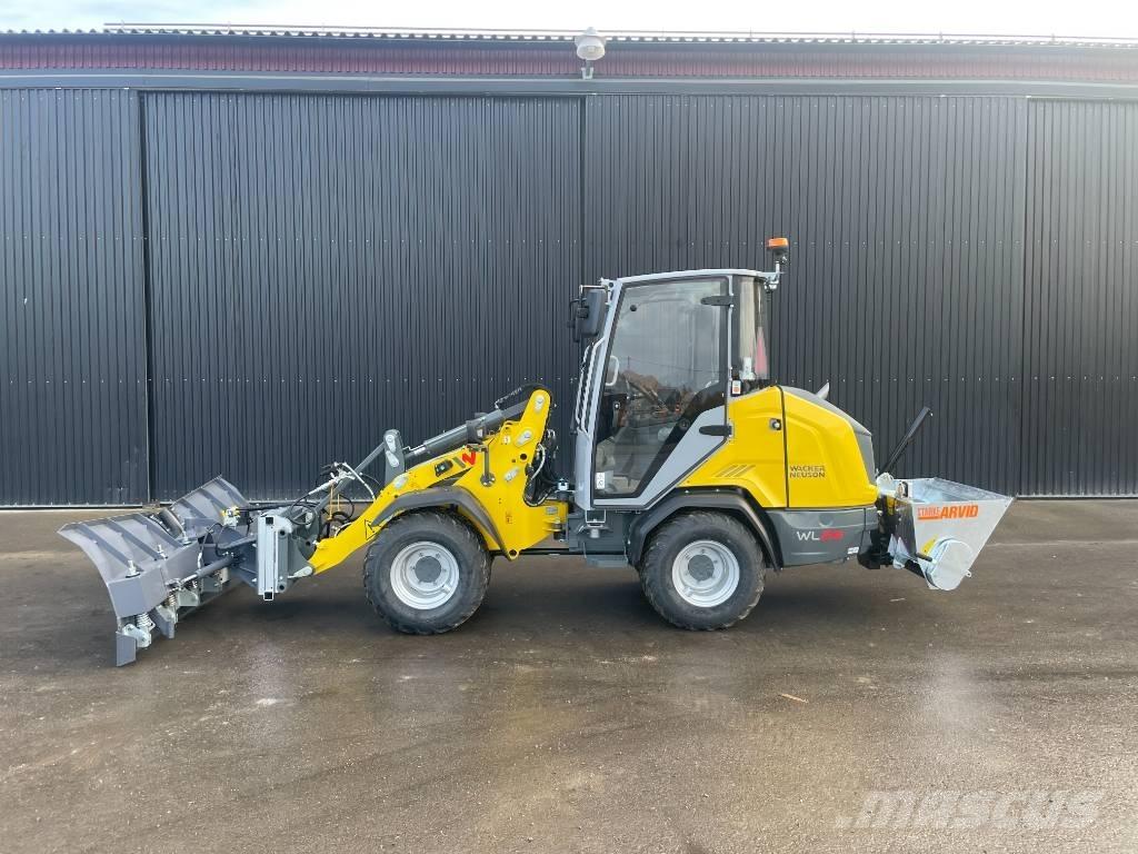 Wacker Neuson WL 28 Gumikerekes homlokrakodók