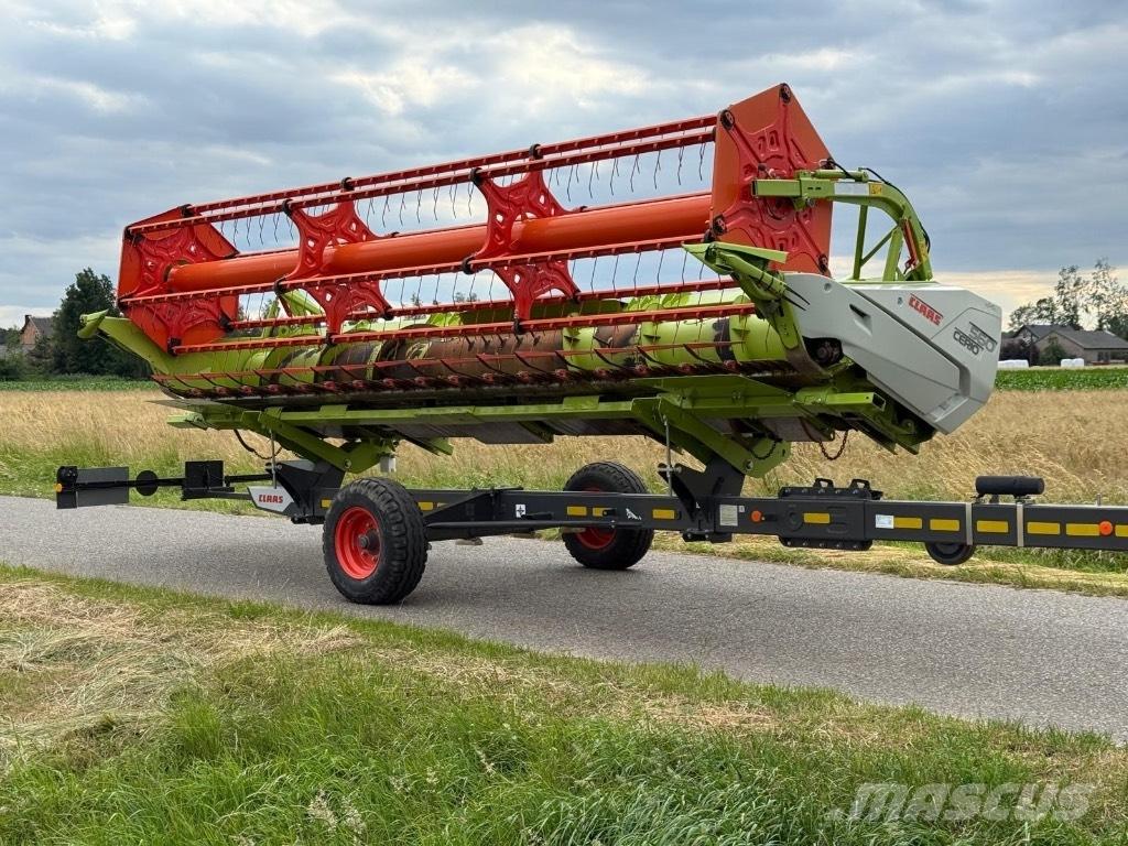 CLAAS 560 Cerio Kombájn tartozékok