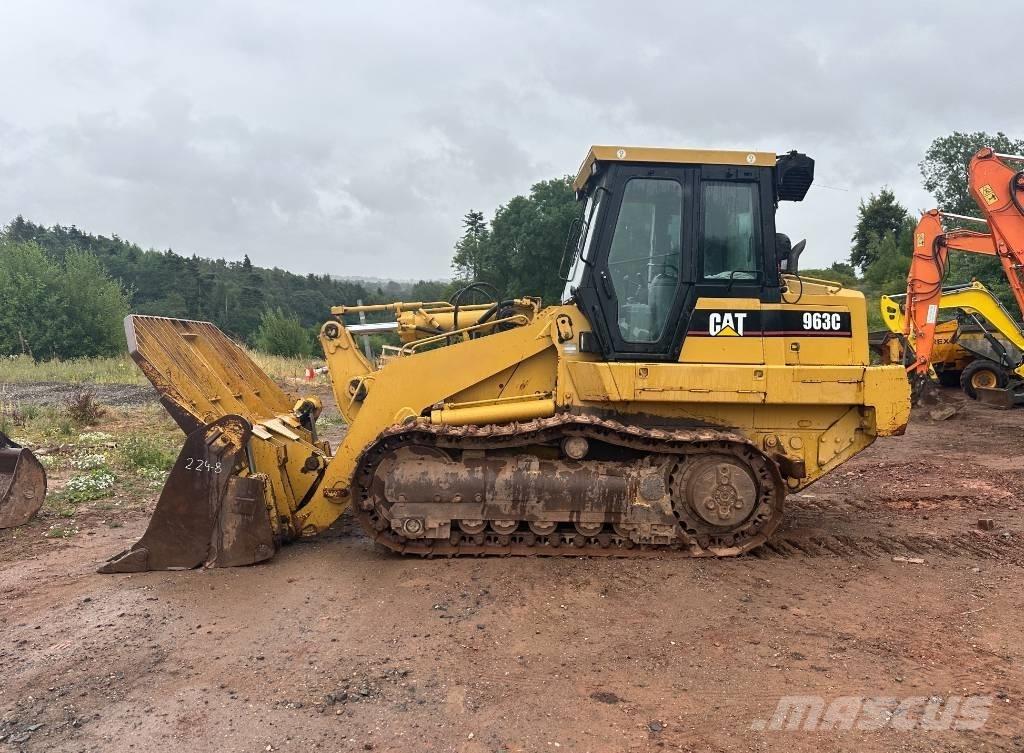 CAT 963 C Lánctalpas homlokrakodók