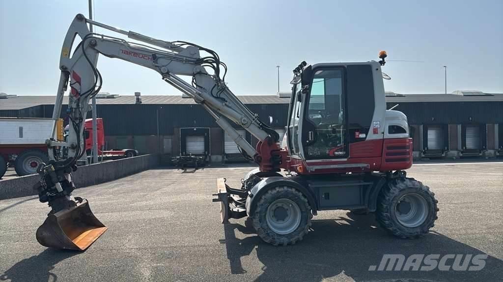 Takeuchi TB295W Speciális kotrók