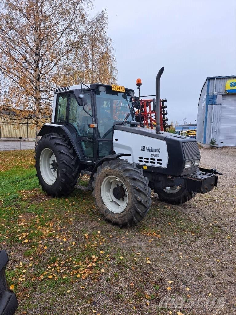 Valmet 6400 Traktorok
