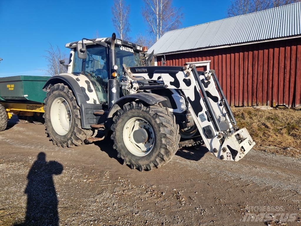 Valtra N 163 Traktorok