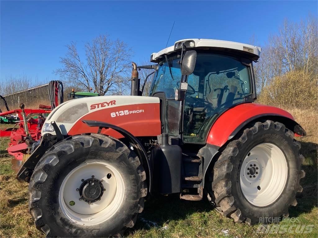 Steyr 6135 Profi Traktorok