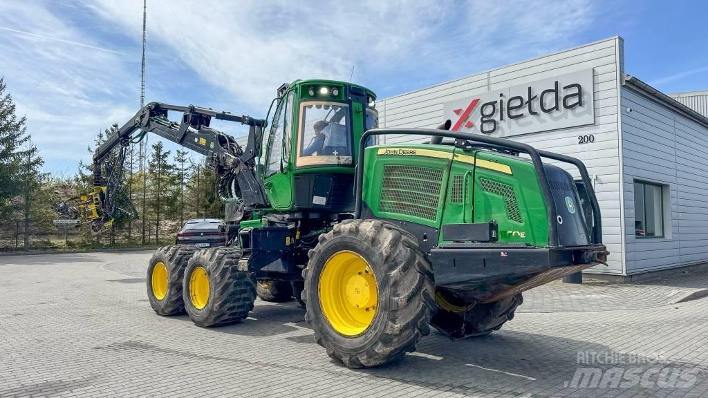 John Deere 1170 Betakarítók