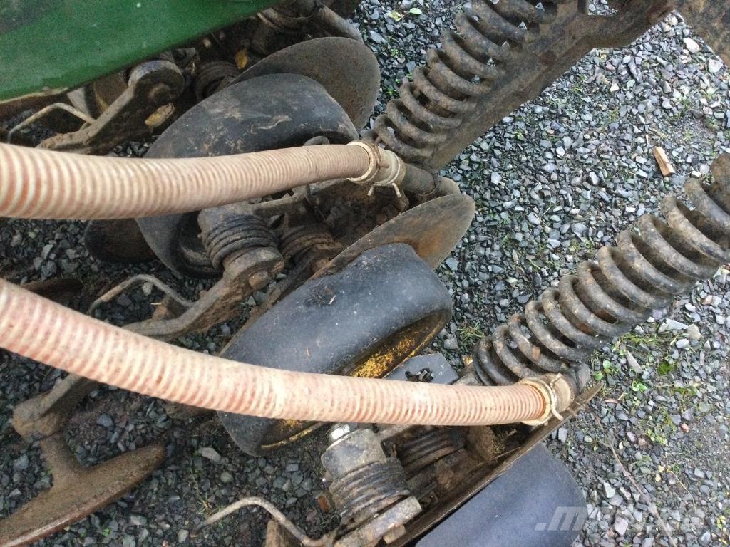 John Deere 750 A Vetőgépek