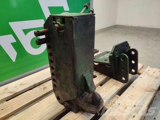 John Deere 3220 hook Vezetőfülke és belső tartozékok
