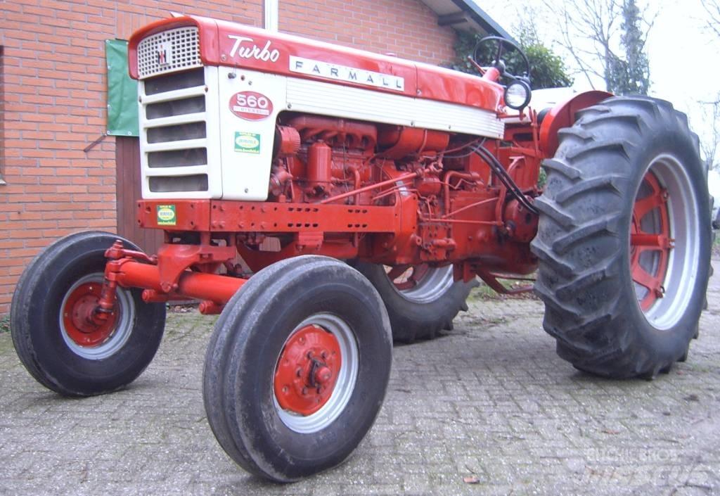 Farmall 560 Traktorok