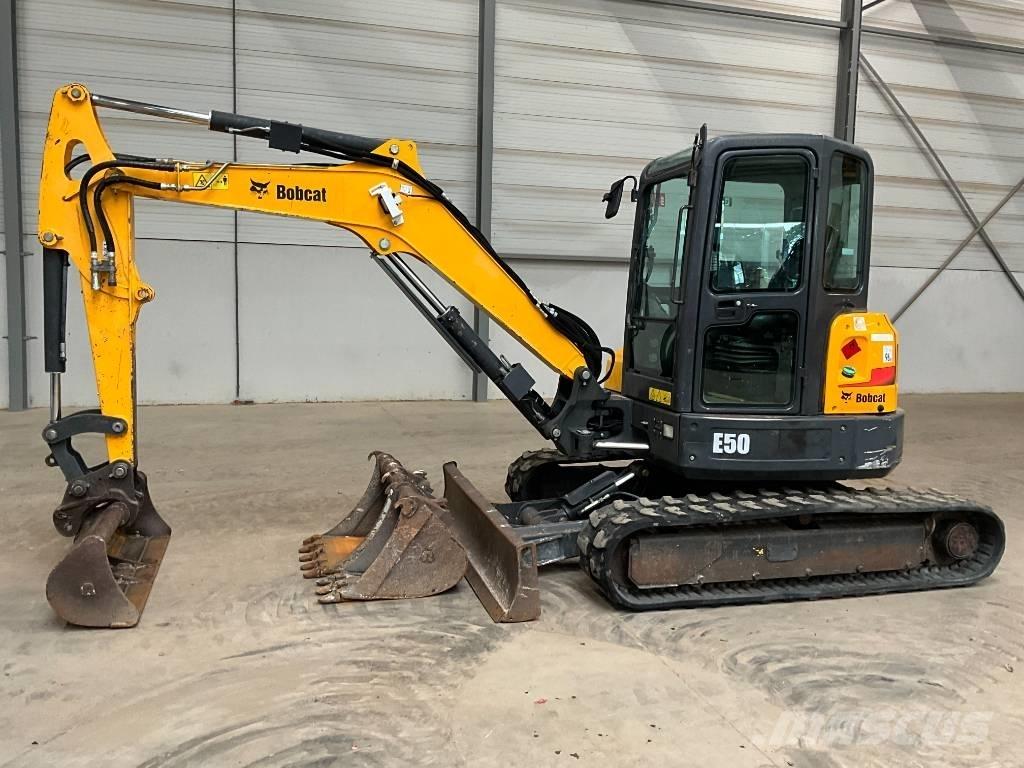 Bobcat E 50 Mini kotrók < 7t
