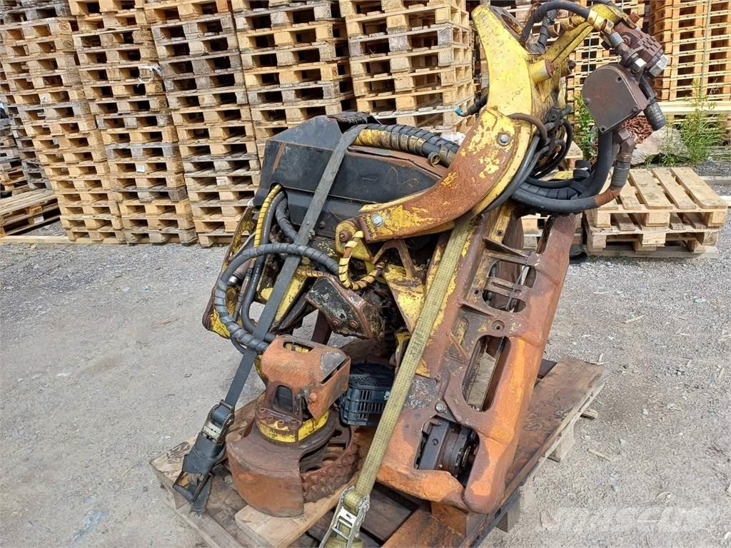 John Deere 480 Betakarító fejek
