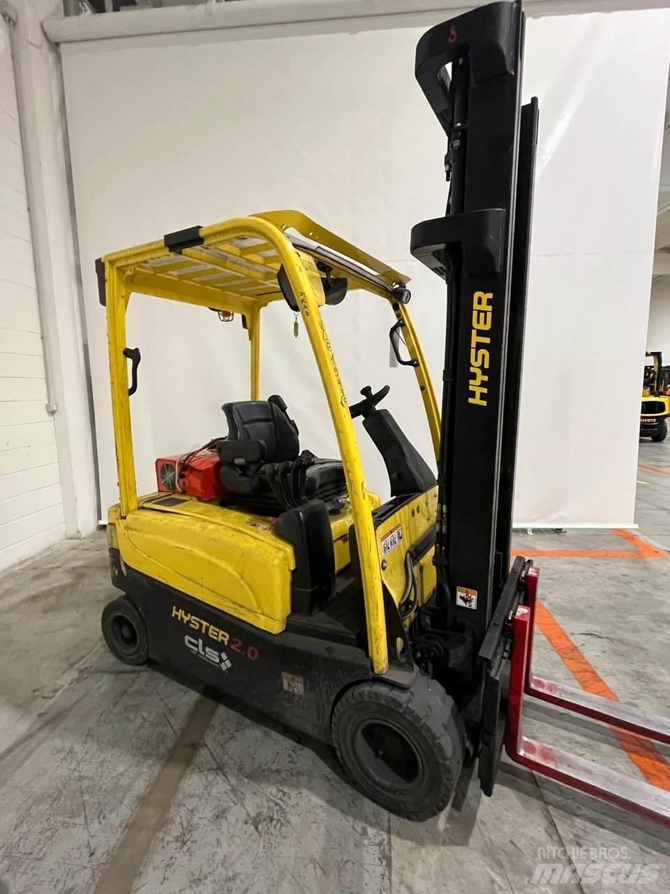Hyster J2.0XN Elektromos targoncák