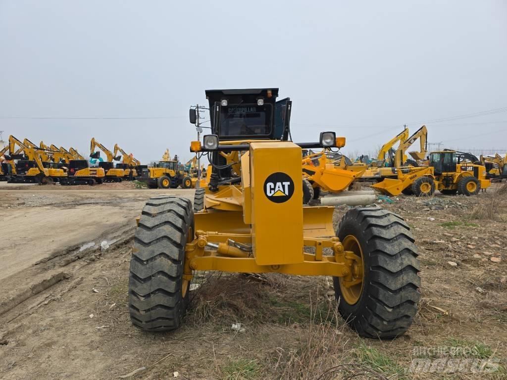 CAT 140 K Gréderek