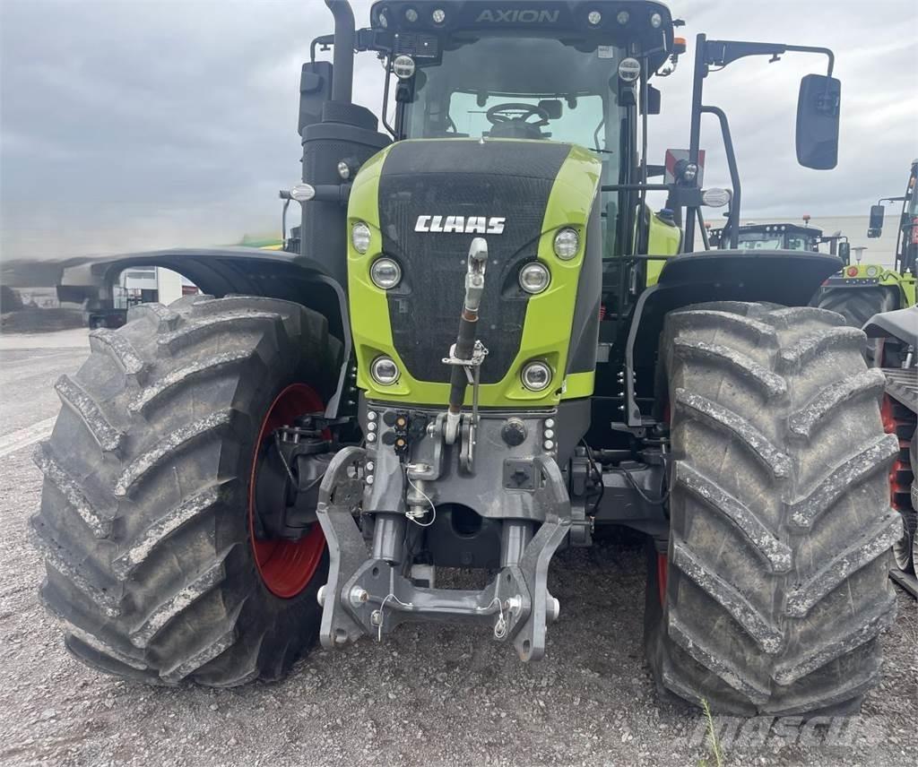 CLAAS AXION 960 TT Traktorok