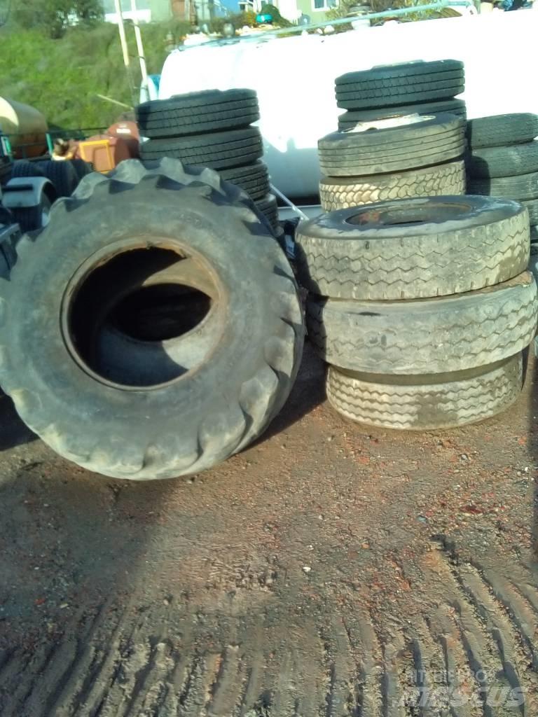  INDUSTRIAL TIRES Gumiabroncsok, kerekek és felnik