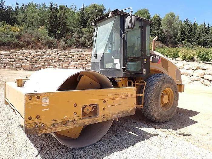 CAT CS64B Vibrátorok