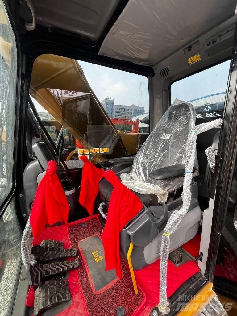 CAT 320 D2L Lánctalpas kotrók