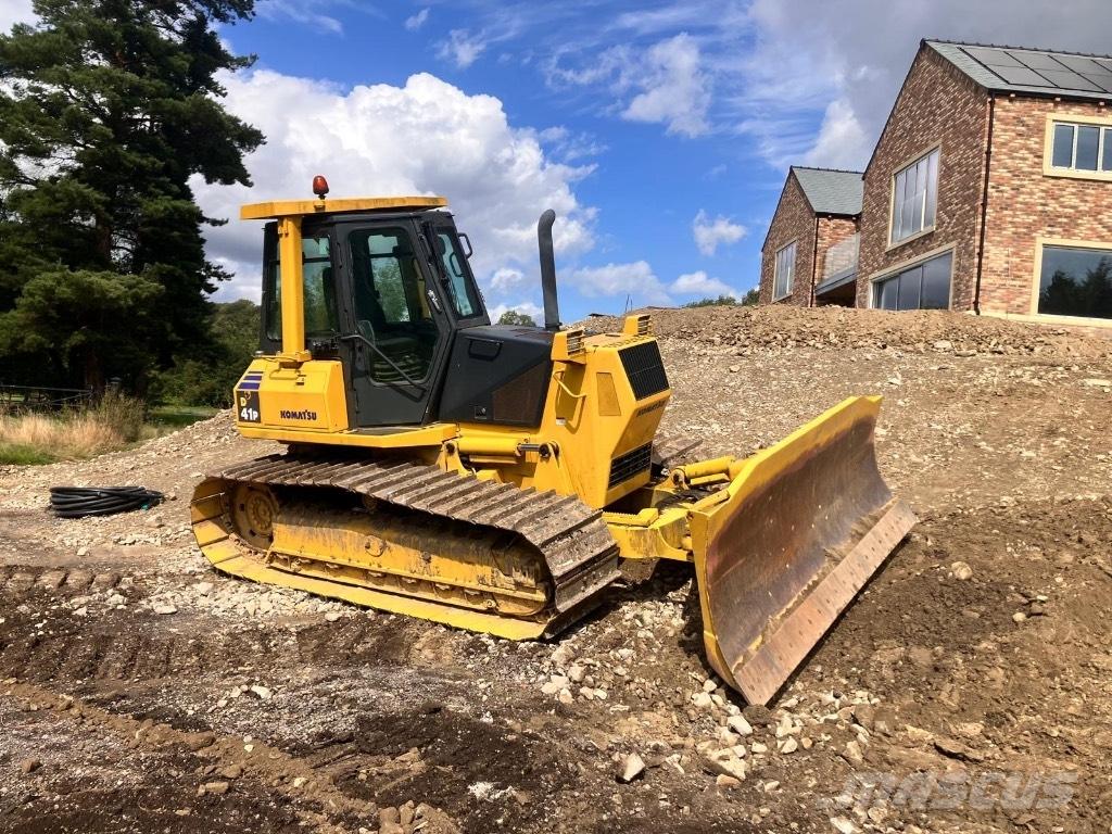 Komatsu D 41 P-6 lánctalpas dózerek