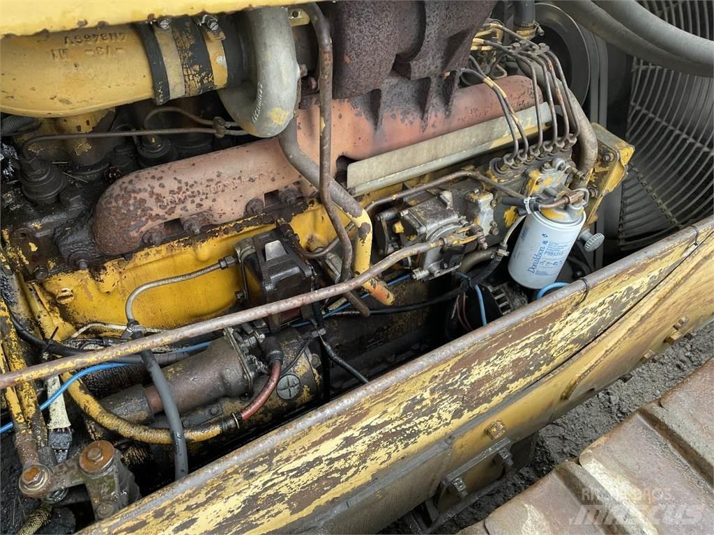 CAT D6D lánctalpas dózerek