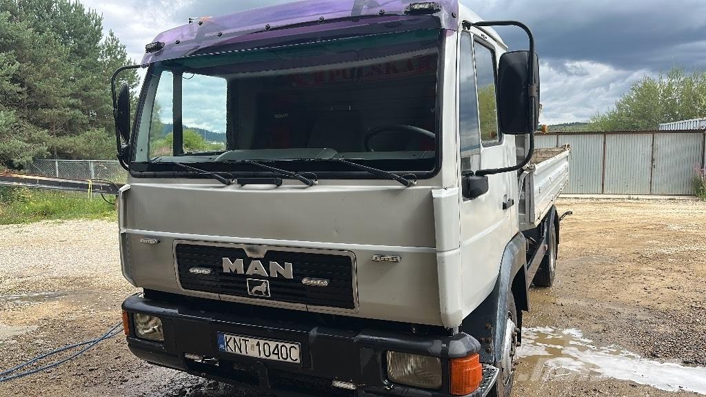 MAN L 2000. 10.163 Billenő teherautók