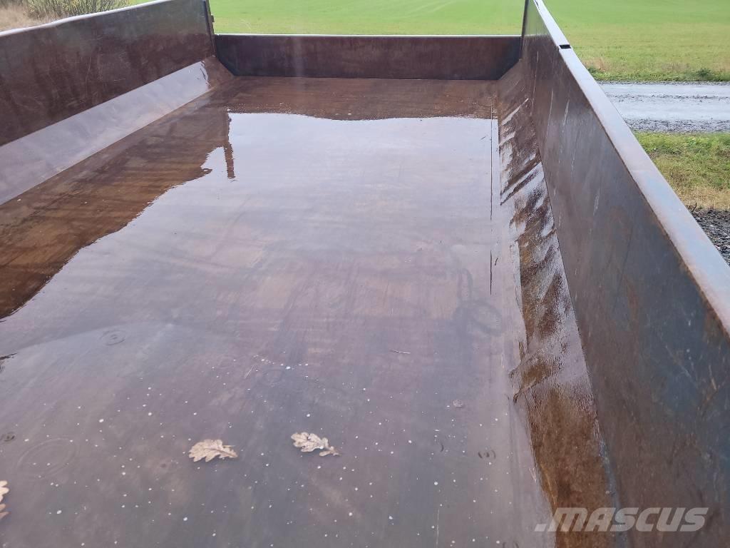 Bala TKS 1112 Billenő Mezőgazdasági pótkocsik