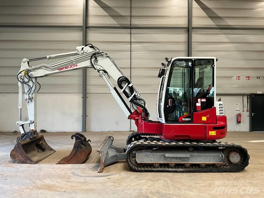 Takeuchi TB 280 FR Közepes (midi) kotrók 7 t - 12 t