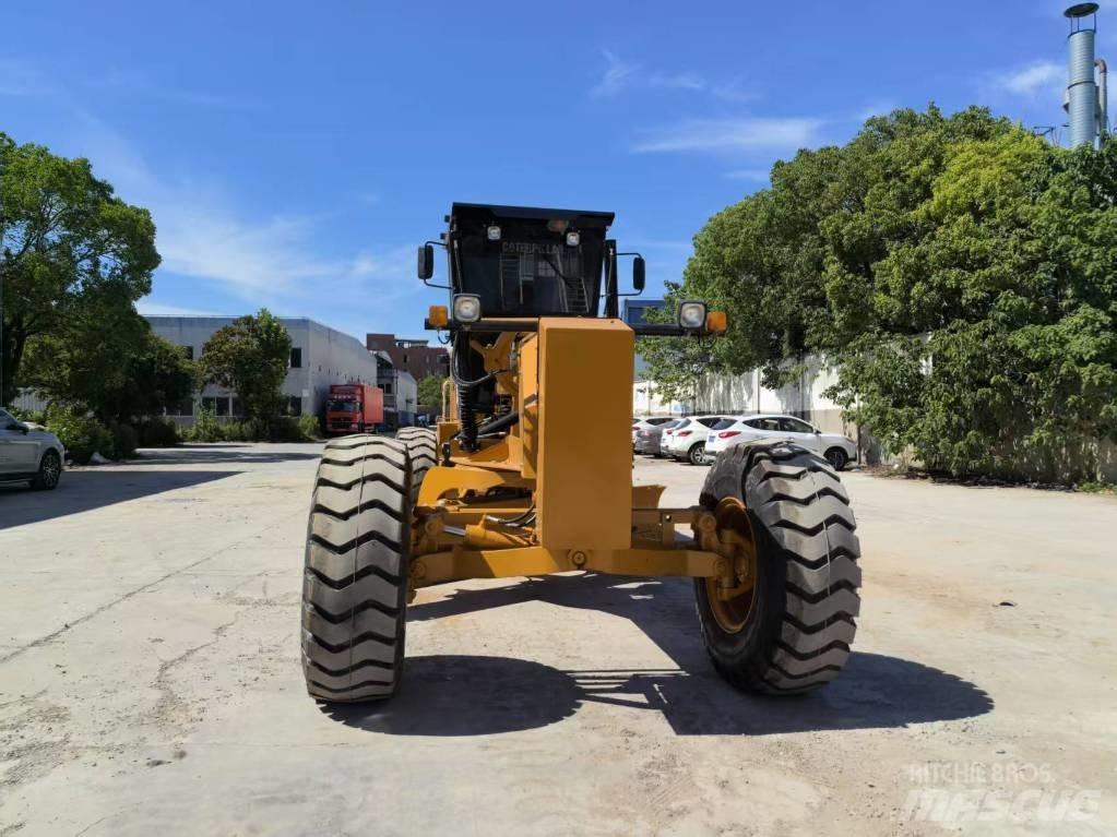 CAT 140 K Gréderek