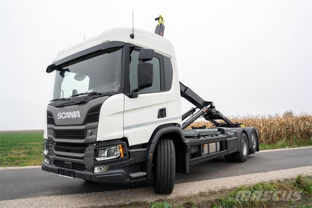 Scania P420 6X2 Horgos rakodó teherautók