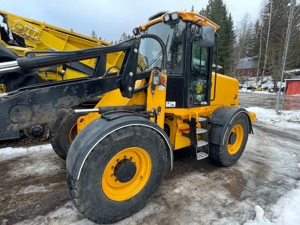JCB 412 S Gumikerekes homlokrakodók