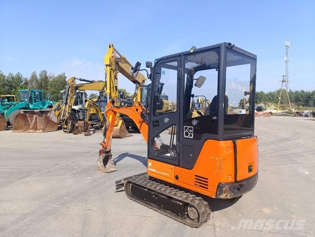 Hitachi ZX 19-5 Mini kotrók < 7t