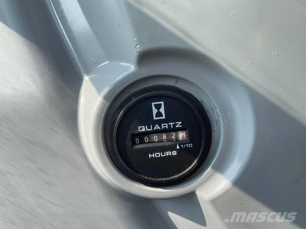 Kobelco SK 75 Lánctalpas kotrók